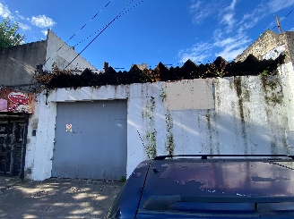 Local 153 m2 en Tres de Febrero