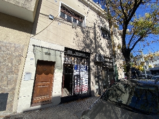 Local 27 m2 en Liniers